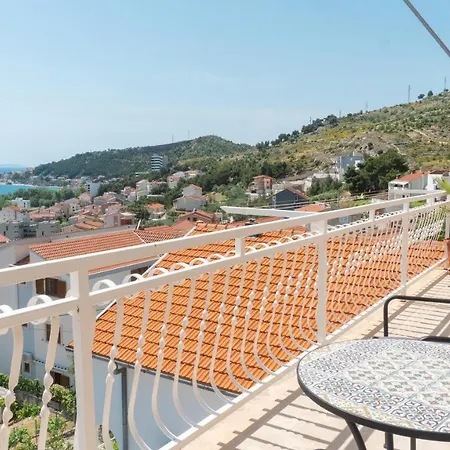 Apartament Sea And Mountain View