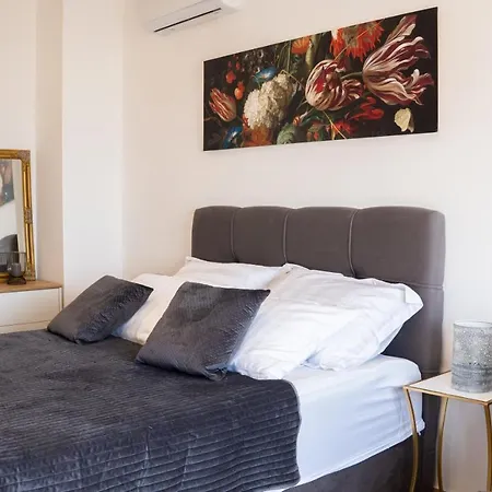 Sea And Mountain View Apartament Duće