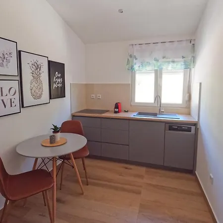 Apartament Sea And Mountain View