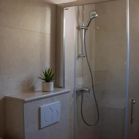 Apartament Sea And Mountain View Duće