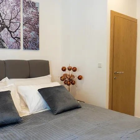 Sea And Mountain View Apartament